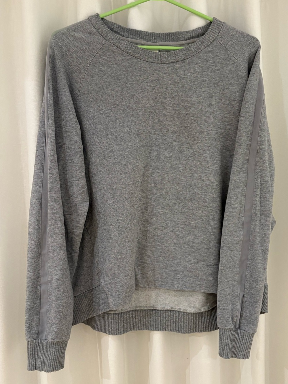 Lole Woman’s crew with mesh sleeve detail. Beautiful soft fabric, some stretch.